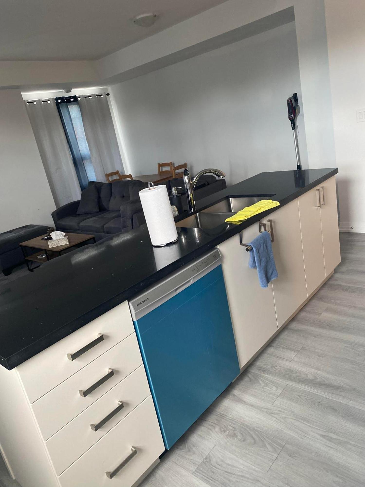 Luxury Bright And Modern Condo 尼亚加拉瀑布城 外观 照片